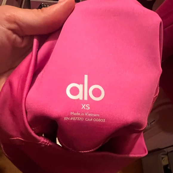 ALO Yoga AirLift Paradise Pink Shorts 5” XS - Picture 5 of 5